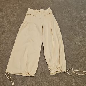 313 DAVI & DANI Cream Buttoned Trousers
